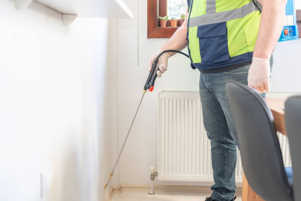 Best Pest Prevention Services  in Trafalgar, IN